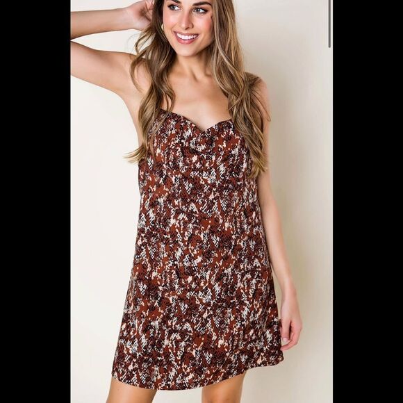 RUST ANIMAL PRINT DRAPED FRONT DRESS - Picture 2 of 9